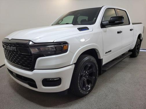 Bright White Clearcoat 2026 RAM 1500 Big Horn/Lone Star