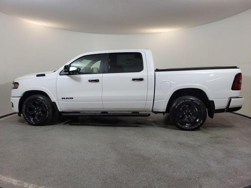 Bright White Clearcoat 2026 RAM 1500 Big Horn/Lone Star