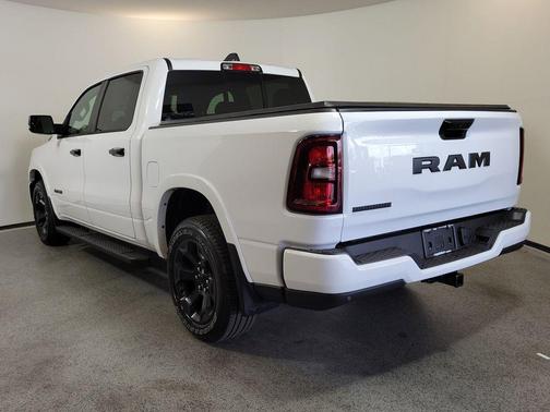 Bright White Clearcoat 2026 RAM 1500 Big Horn/Lone Star