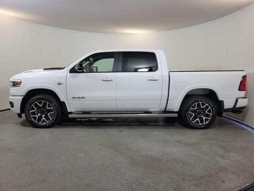 Bright White Clearcoat 2026 RAM 1500 Laramie