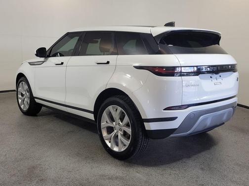 White 2023 Land Rover Range Rover Evoque SE