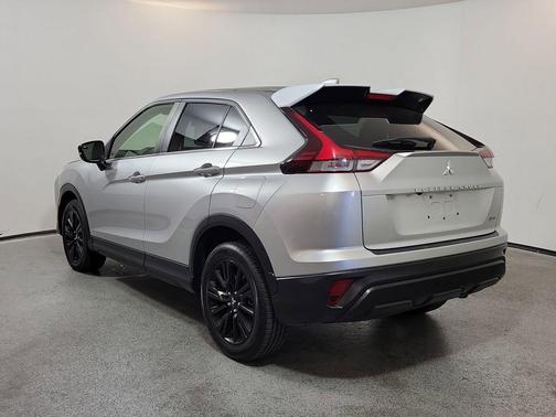 Alloy Silver Metallic 2023 Mitsubishi Eclipse Cross LE