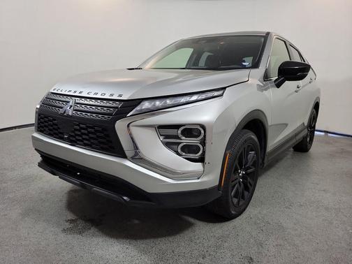 Alloy Silver Metallic 2023 Mitsubishi Eclipse Cross LE