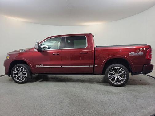 2025 RAM 1500 ST