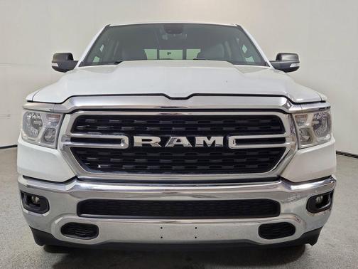 Bright White Clearcoat 2022 RAM 1500 Big Horn/Lone Star