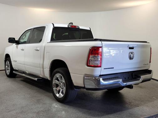 Bright White Clearcoat 2022 RAM 1500 Big Horn/Lone Star
