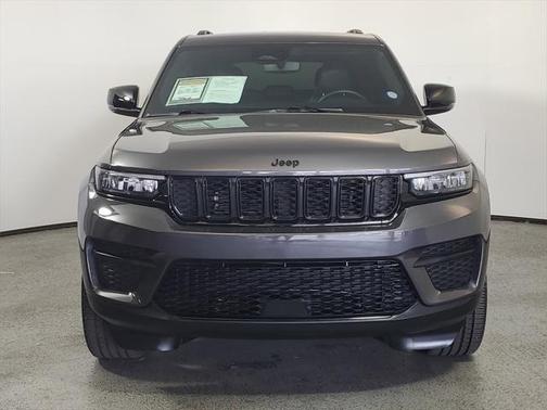2022 Jeep Grand Cherokee Altitude