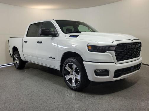 Bright White Clearcoat 2026 RAM 1500 Express