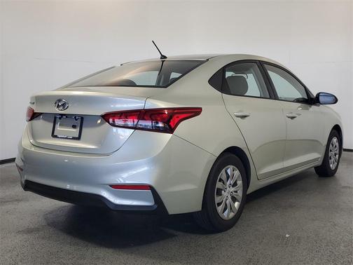 2018 Hyundai Accent SE