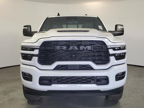 2025 RAM 2500 Laramie Crew Cab 4x4 6'4' Box