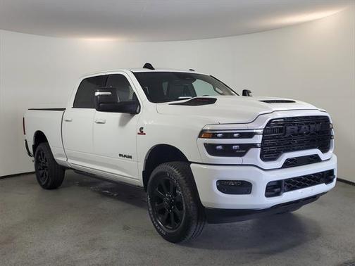 2025 RAM 2500 Laramie Crew Cab 4x4 6'4' Box