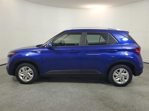 2020 Hyundai VENUE SEL