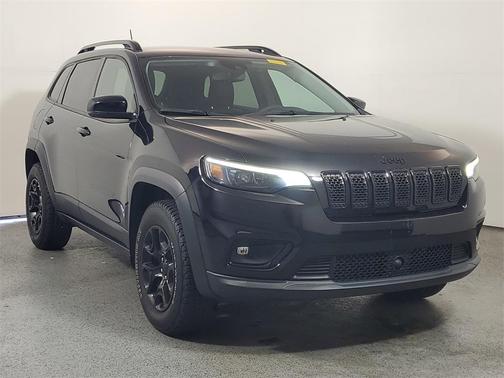 2022 Jeep Cherokee X 4x4