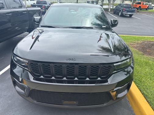 2025 Jeep Grand Cherokee Limited X