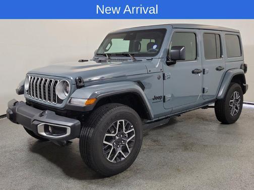 Anvil Clearcoat 2026 Jeep Wrangler 4-Door Sahara 4x4