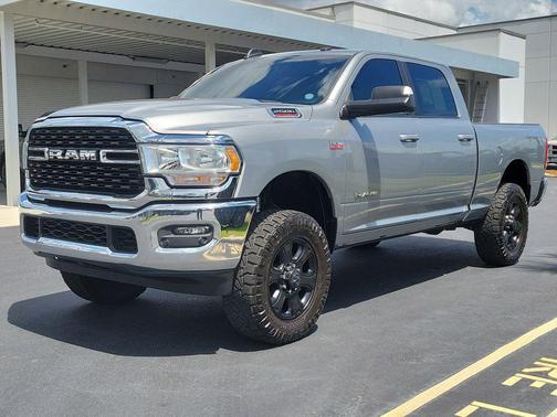 Billet Silver Metallic Clearcoat 2022 RAM 2500 Big Horn Crew Cab 4x4 6'4' Box