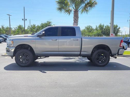 Billet Silver Metallic Clearcoat 2022 RAM 2500 Big Horn Crew Cab 4x4 6'4' Box