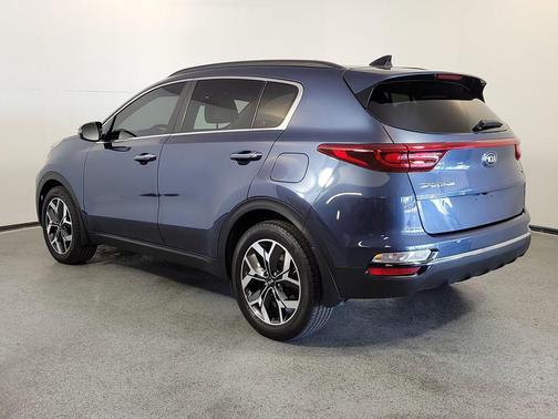 Pacific Blue 2022 Kia Sportage EX