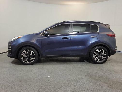 Pacific Blue 2022 Kia Sportage EX