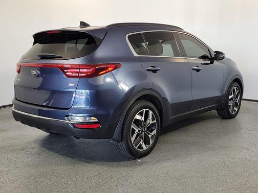 Pacific Blue 2022 Kia Sportage EX