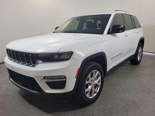 Bright White Clearcoat 2022 Jeep Grand Cherokee Limited