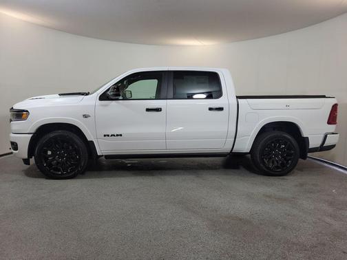 Bright White Clearcoat 2026 RAM 1500 Limited