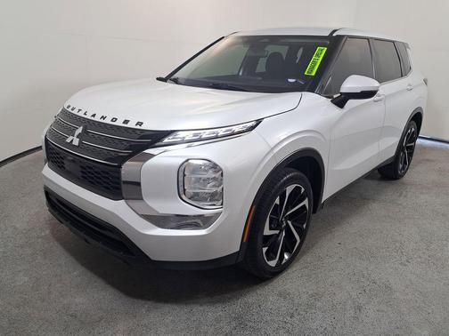 2022 Mitsubishi Outlander ES 2.5 2WD