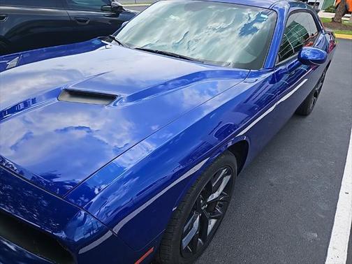 2020 Dodge Challenger SXT