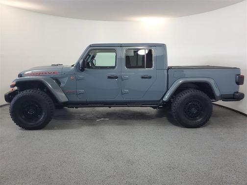 2024 Jeep Gladiator Mojave X