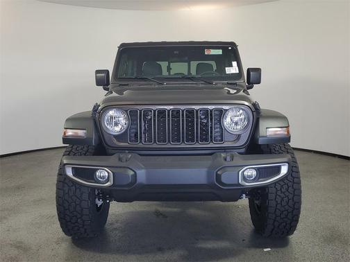 2025 Jeep Gladiator Sport S
