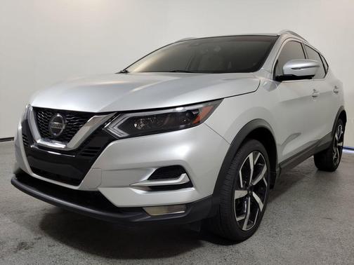 2021 Nissan Rogue Sport SL