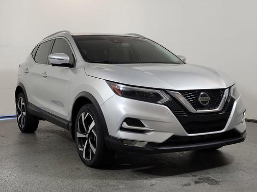 2021 Nissan Rogue Sport SL