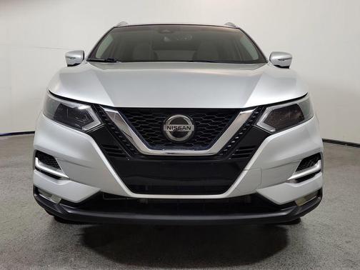 2021 Nissan Rogue Sport SL