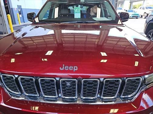 2023 Jeep Grand Cherokee Limited X