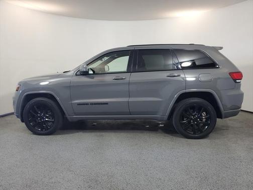 2021 Jeep Grand Cherokee Laredo