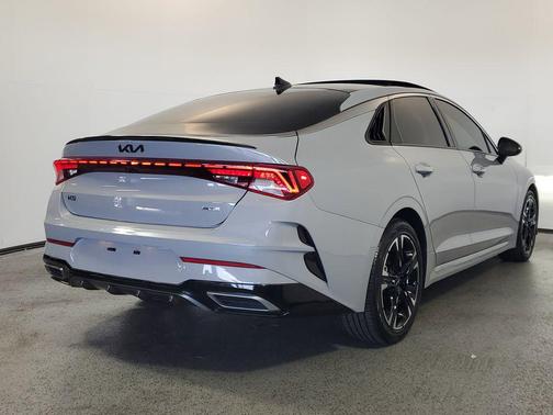 2023 Kia K5 GT-Line