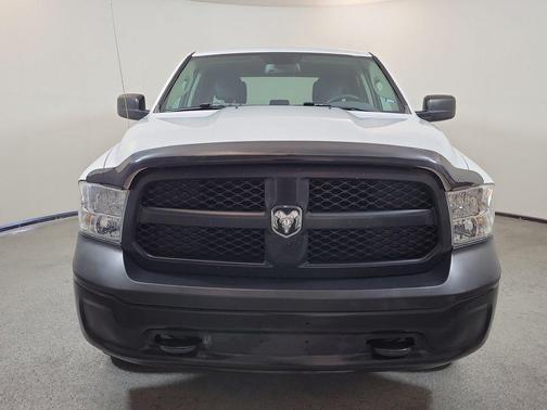 Bright White Clearcoat 2018 RAM 1500 Tradesman