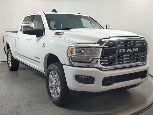 2023 RAM 2500 Limited Crew Cab 4x4 6'4' Box