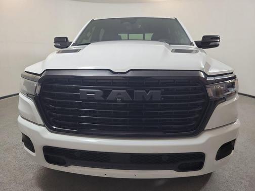Bright White Clearcoat 2025 RAM 1500 Laramie