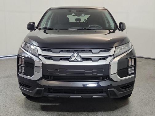 Labrador Black Pearl 2025 Mitsubishi Outlander Sport 2.0 S