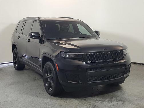 2022 Jeep Grand Cherokee L Altitude