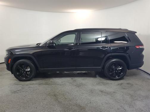 2022 Jeep Grand Cherokee L Altitude