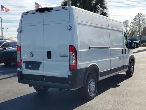 2026 RAM ProMaster 2500 Tradesman