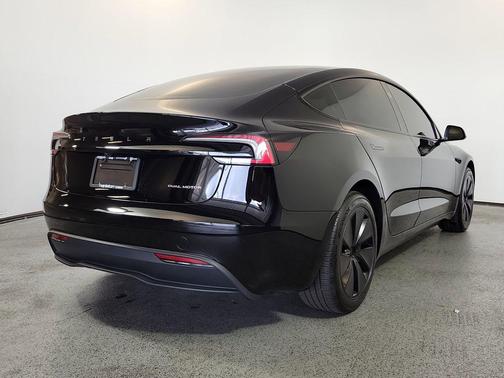 Black 2025 Tesla Model 3 Long Range