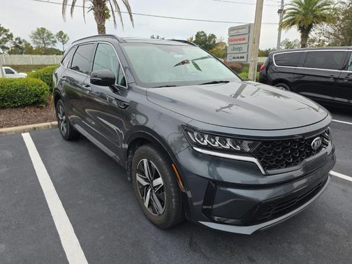 2021 Kia Sorento S