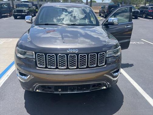2019 Jeep Grand Cherokee Overland