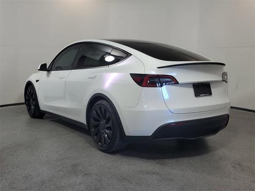 2022 Tesla Model Y Performance Dual Motor All-Wheel Drive
