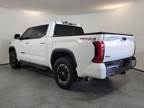 Ice Cap 2023 Toyota Tundra SR5