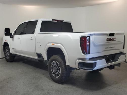 2024 GMC Sierra 2500 AT4