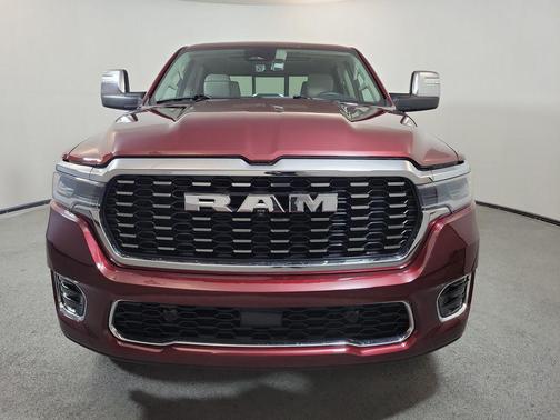 Delmonico Red Pearlcoat 2025 RAM 1500 ST